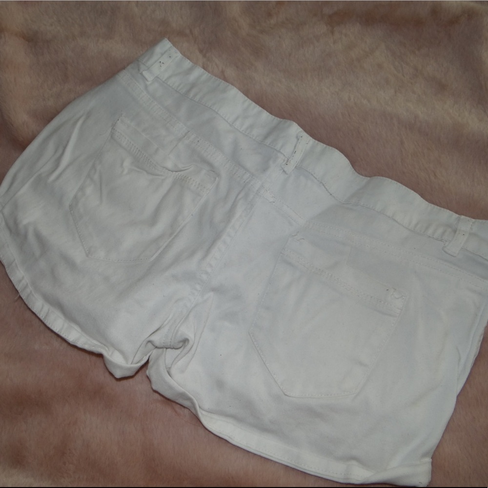 Forever 21 white shorts
